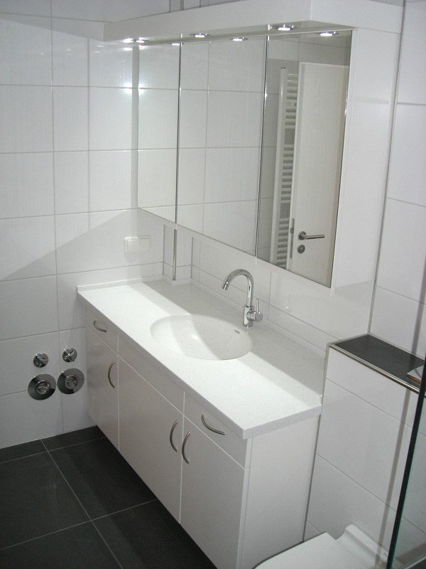 Badschränke - TS-Montagebau